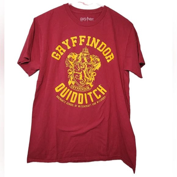 Unisex HARRY POTTER GRYFFINDOR T-SHIRT - Picture 1 of 3